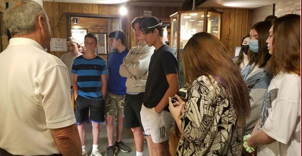 Home School Students Tour Museum