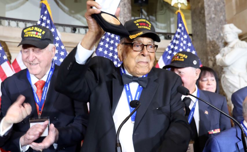 WWII Merchant Mariners Awarded Congressional Gold Medal at U.S. Capitol